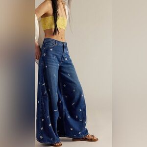 Free People We The Free Westward Embroidered Jeans - by the sea